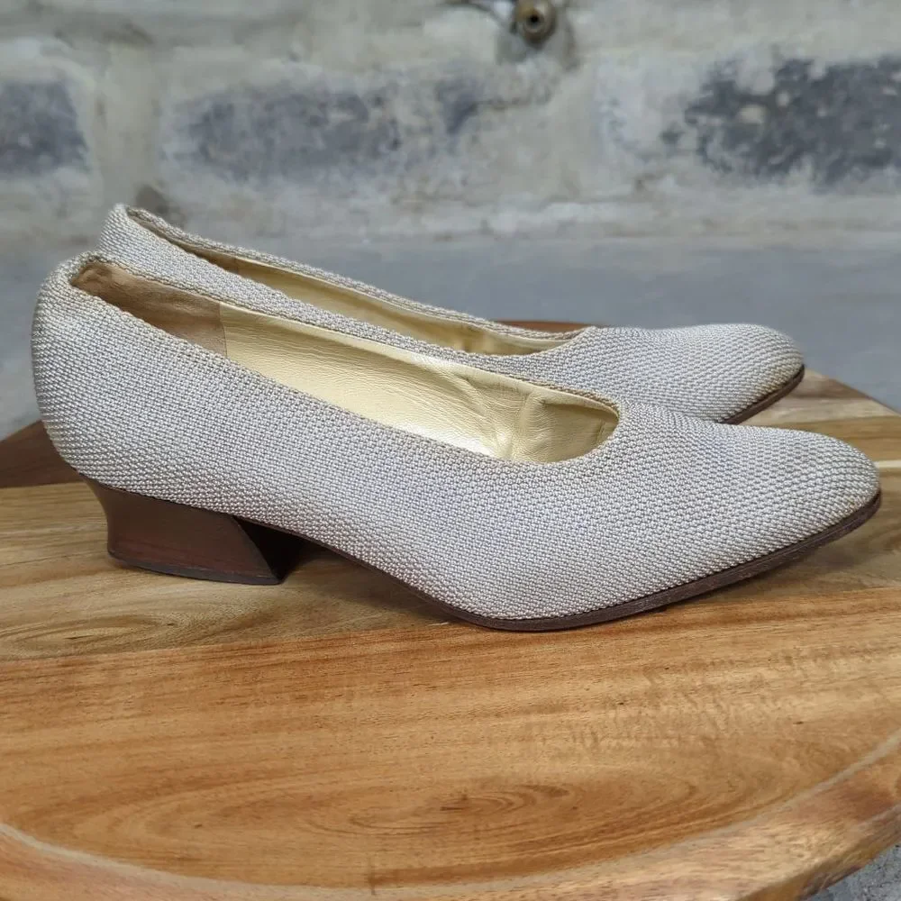VTG‎ Via Spiga Womens 6B Beige Woven Fabric Block Heel Pumps Made in Italy 52